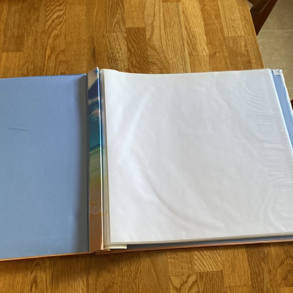 NWOT scrapbook 10 double pages - Picture 3 of 4